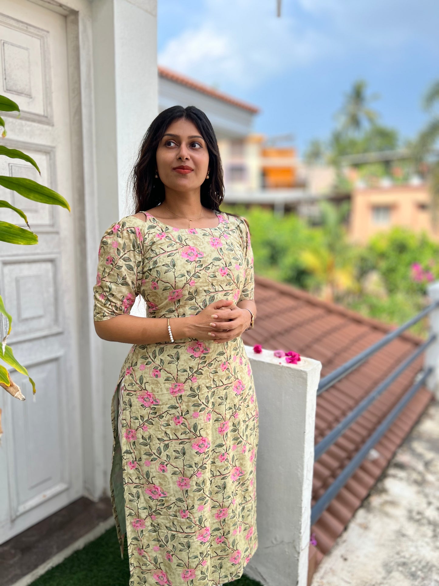 Wella-Kurti top and bottom
