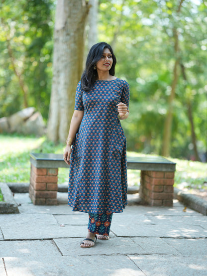 Neeli