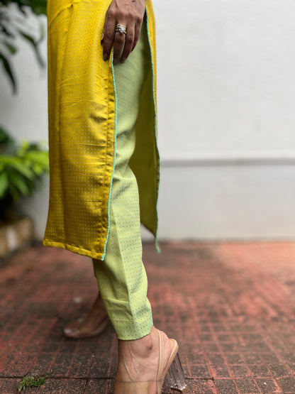 Sultana Kurti Top And Bottom - Limited Edition