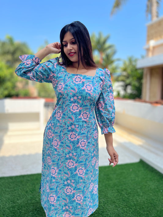 Aqua Blue Puff Sleeved Cotton Kurti