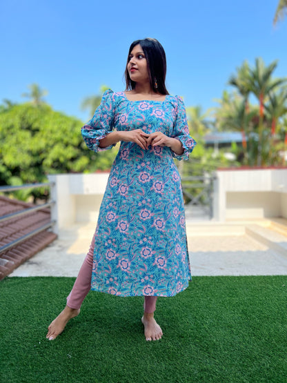 Aqua Blue Puff Sleeved Cotton Kurti